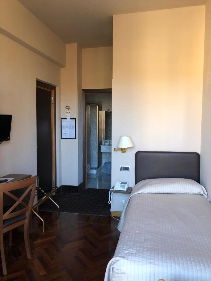 Hotel San Giorgio ฟีอุจจี ภายนอก รูปภาพ