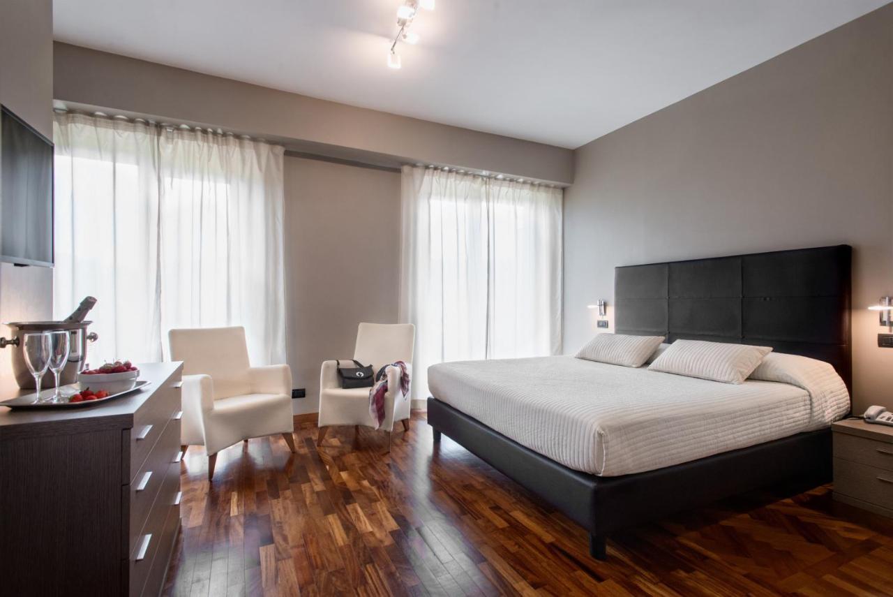 Hotel San Giorgio ฟีอุจจี ภายนอก รูปภาพ
