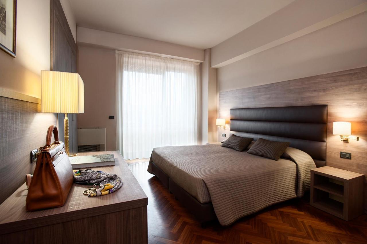 Hotel San Giorgio ฟีอุจจี ภายนอก รูปภาพ