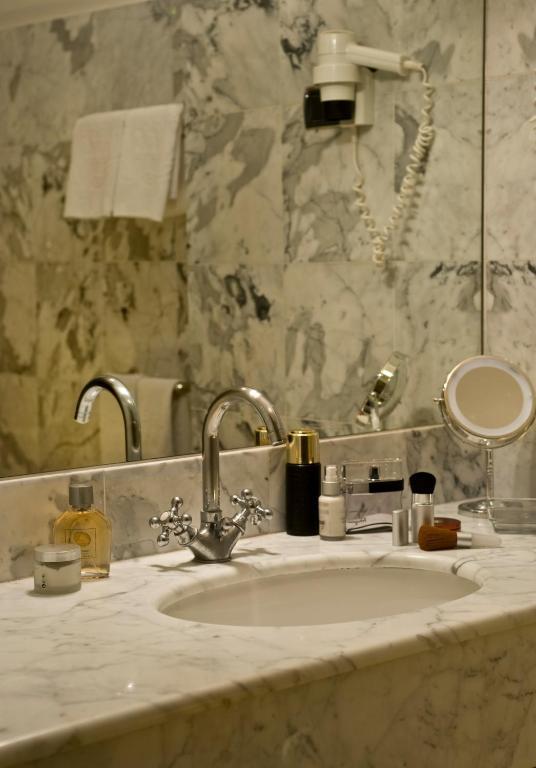 Hotel San Giorgio ฟีอุจจี ภายนอก รูปภาพ
